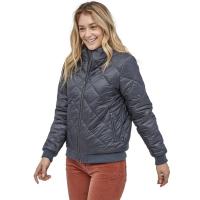 Womens active outdoor wind and rain resistant soft shell (softshell) jackets.  The North Face, Patagonia.  Hiking, Camping, Travel.