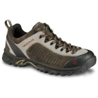 Mens lightweight hiking shoes.  Waterproof, Goretex, breathable.  Camping, Hiking, Travel.  Keen, North Face, Salomon, Vasque.